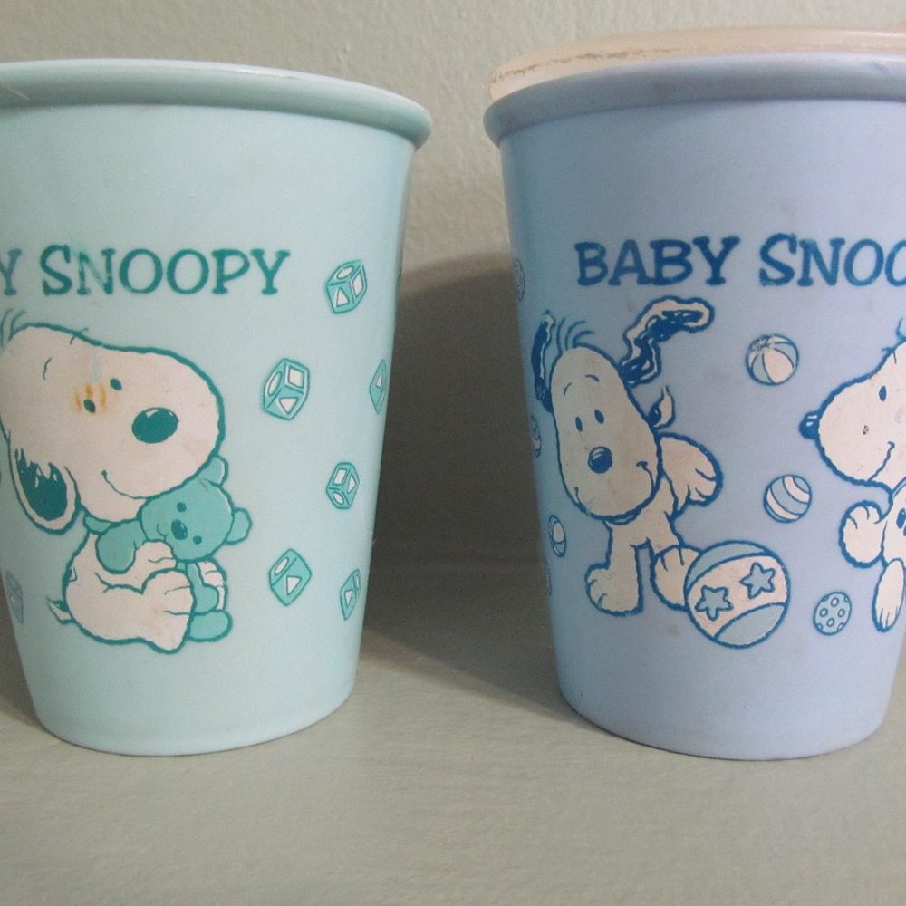Vintage Peanuts Baby Snoopy Sippy Cups ~ Set of 2
